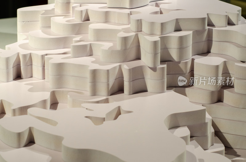 上海科技馆的中国地形阶梯模型