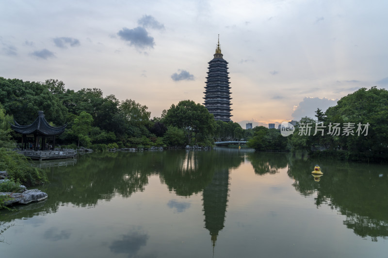 江苏省常州市红梅公园天宁寺