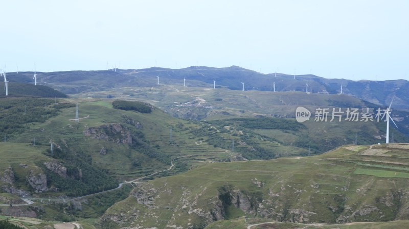 山间风力发电场远景