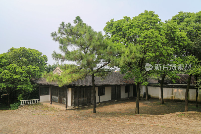 古色古香的庭院建筑