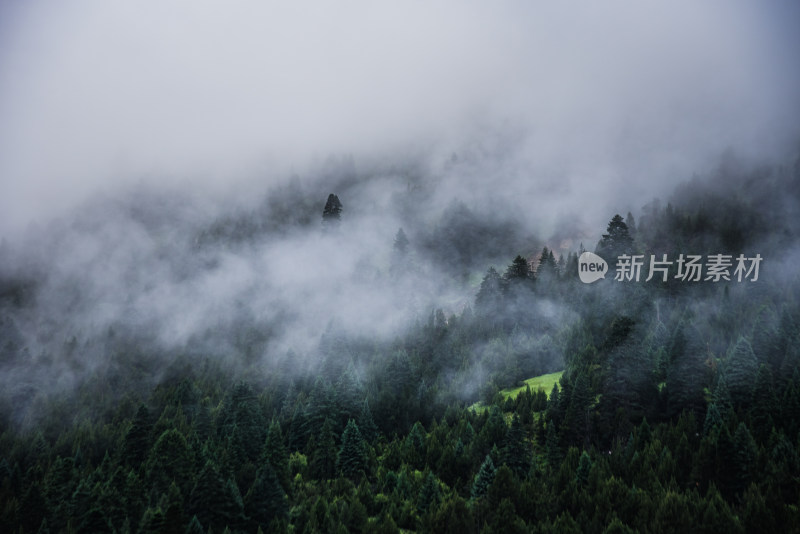 山川云雾自然风景