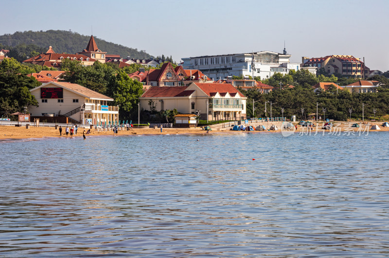 山东青岛第三海水浴场海滨海岸海滩海天景观