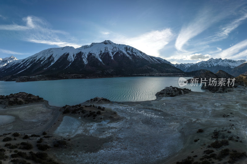 西藏昌都然乌湖来古雪山冰湖高空航拍