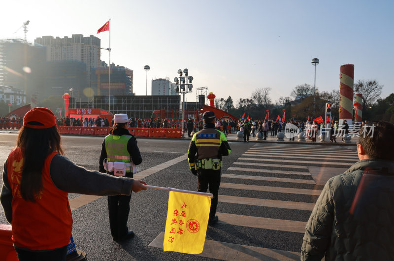 穿城跑健身活动迎接新年