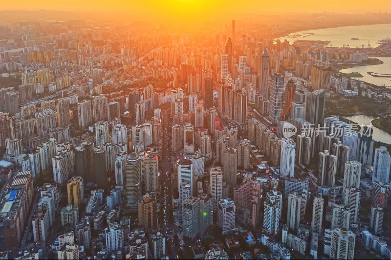 海南海口城市风光日落自贸港经济建设航拍