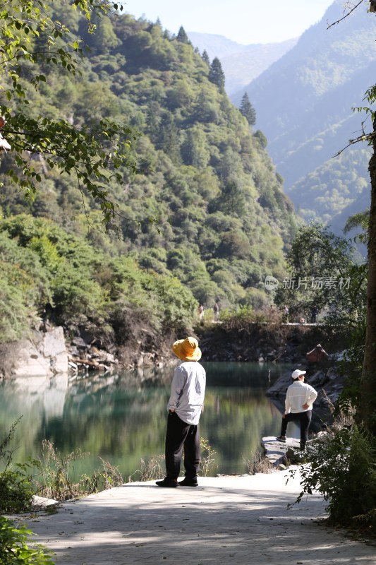 四川阿坝州茂县叠溪镇松坪沟景区风景