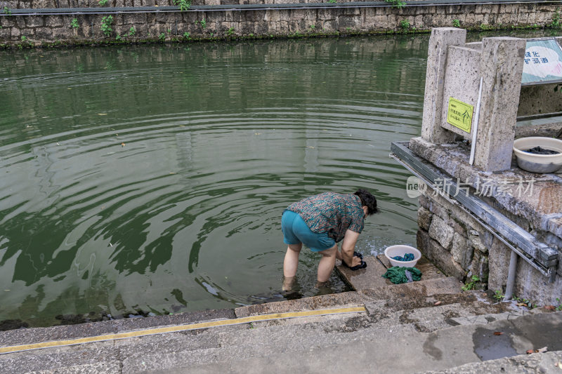 绍兴仓桥直街江南水乡风景