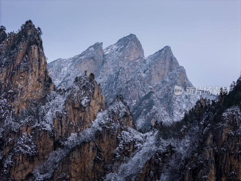 南阳老界岭冬季雪景风光