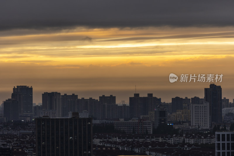 上海嘉定区嘉定老城晚霞落日夕阳