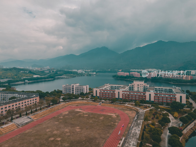 仰恩大学