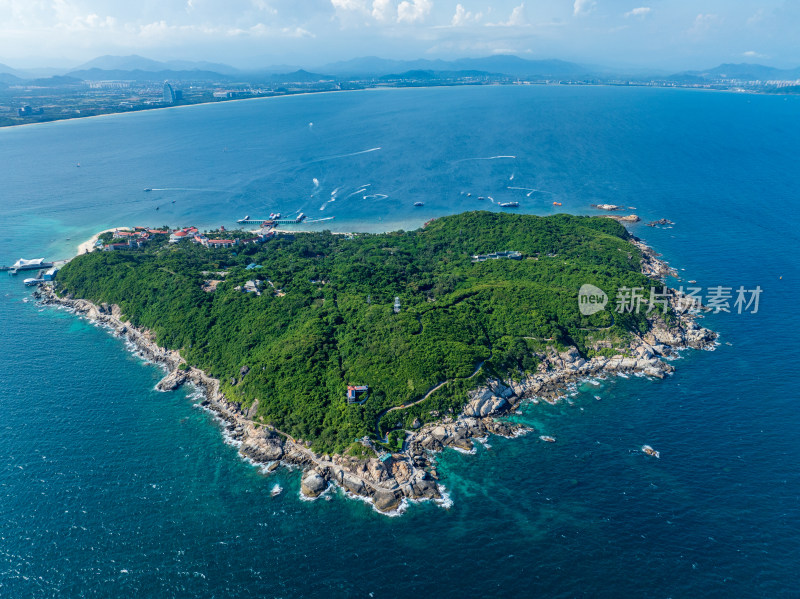 航拍海南三亚海棠湾蜈支洲岛海景风光