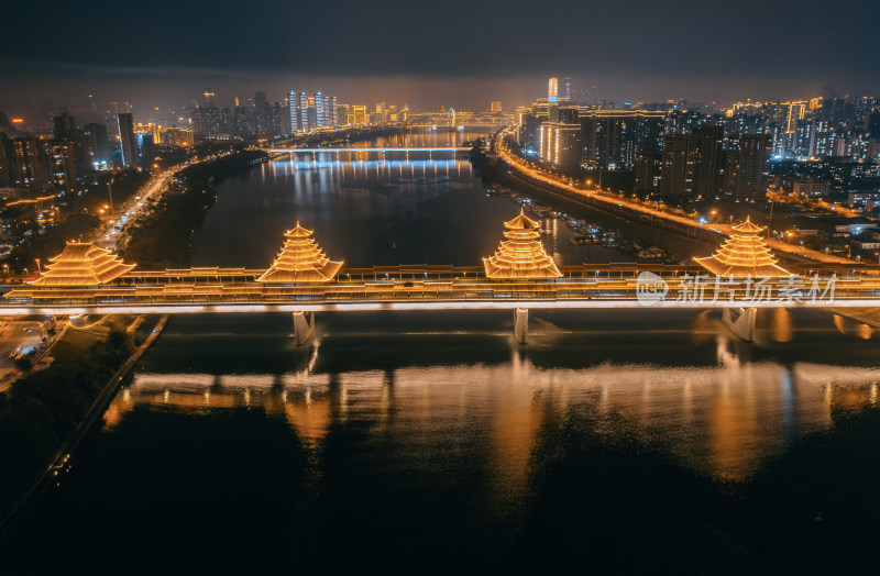 广西柳州凤凰岭大桥夜景航拍