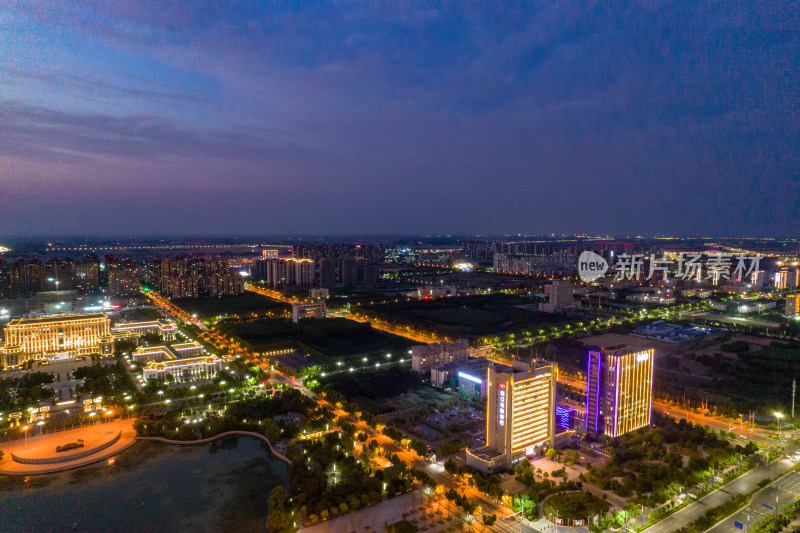 河南周口行政中心市政府周边夜景