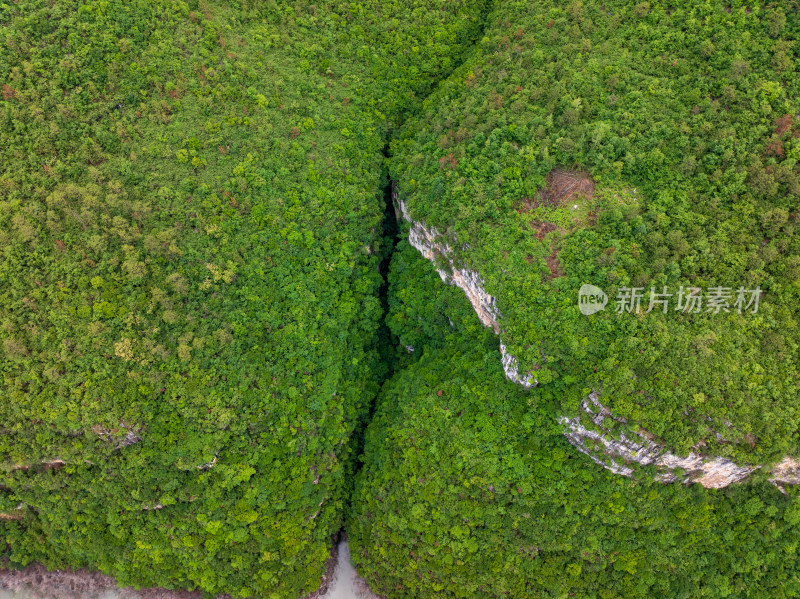 贵州毕节七星关六冲河峡谷景色