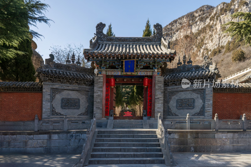 山西晋城青莲寺寺门