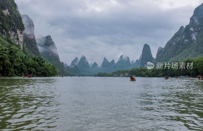 桂林阳朔漓江山水风光