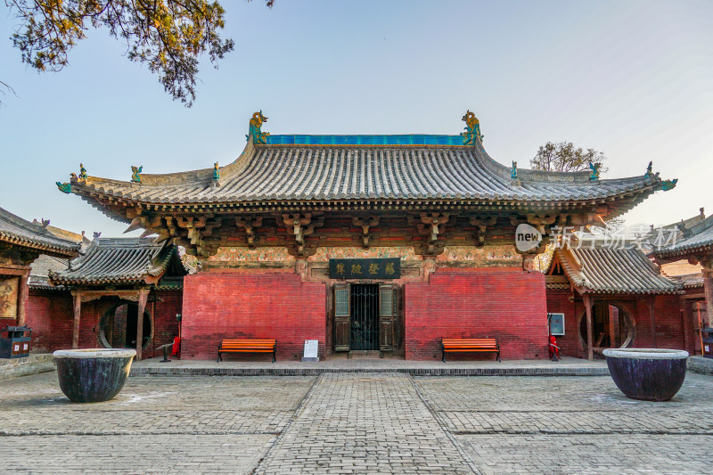 山西晋中市平遥县镇国寺万佛殿