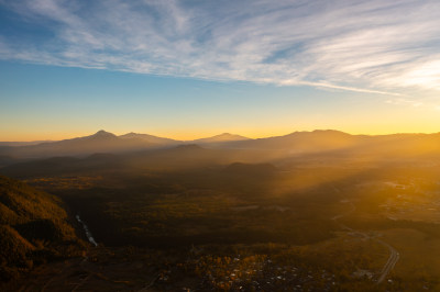 日落金光 腾冲火山群