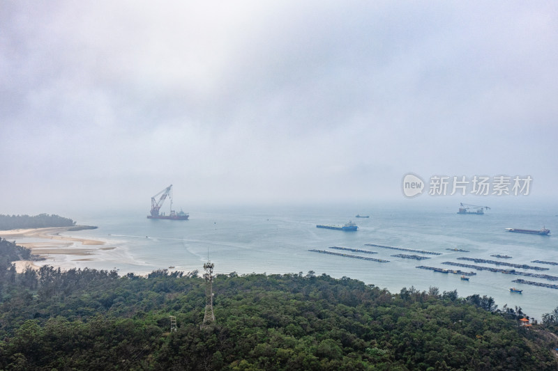 航拍广东阳江海陵岛蒲鱼洲湾风景