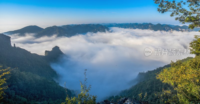 重庆酉阳：乌江青山白纱俏