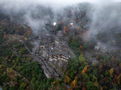 江西上饶网红景点望仙谷仙境云雾缭绕航拍