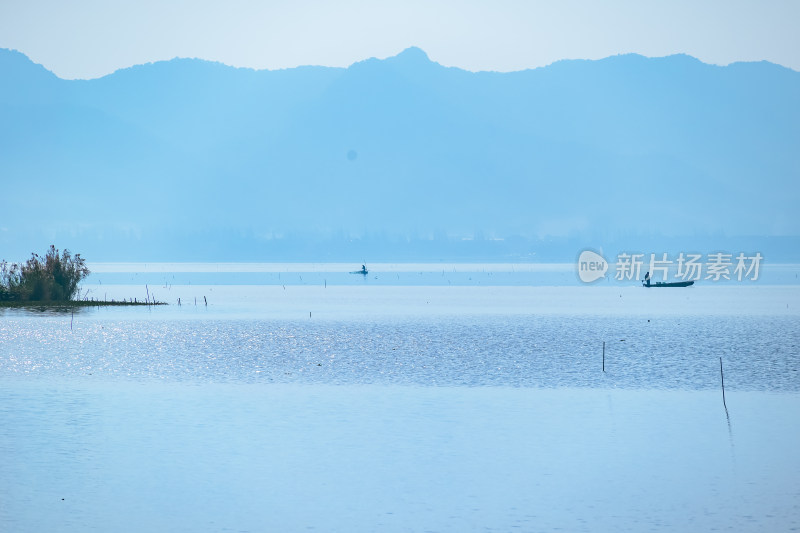 冬日晴朗的午后，浙江宁波东钱湖户外风光