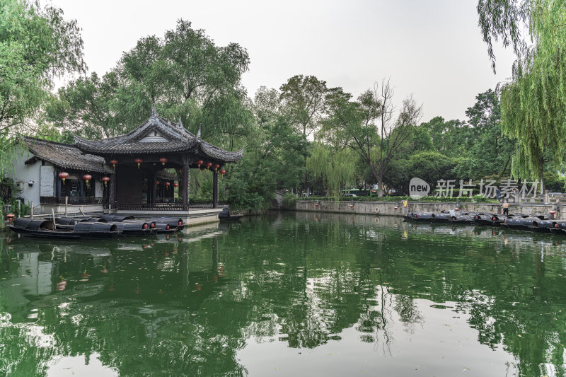 绍兴仓桥直街江南水乡风景