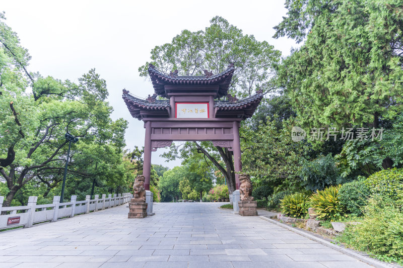 武汉武昌区黄鹤楼公园风景