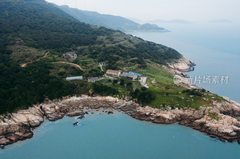 航拍浙江岱山岛海边海水分层现象