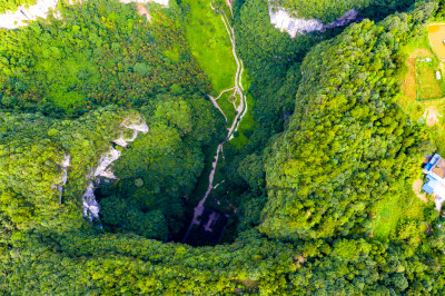 重庆武隆天坑天生三桥