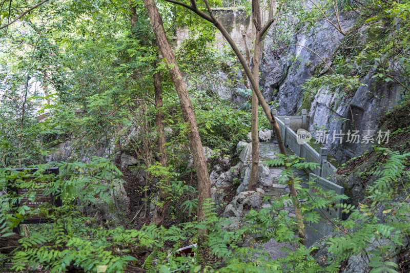 杭州吴山景区紫阳山摩崖石刻群