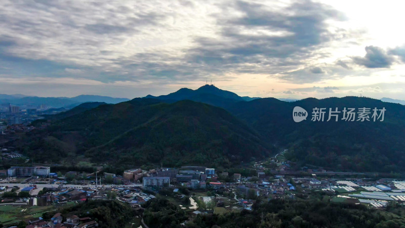 山川乡村