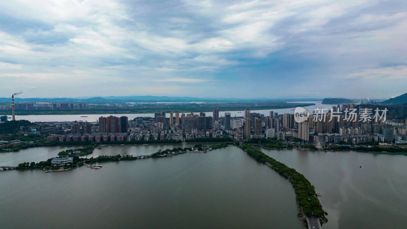 航拍湖北黄石磁湖风景区