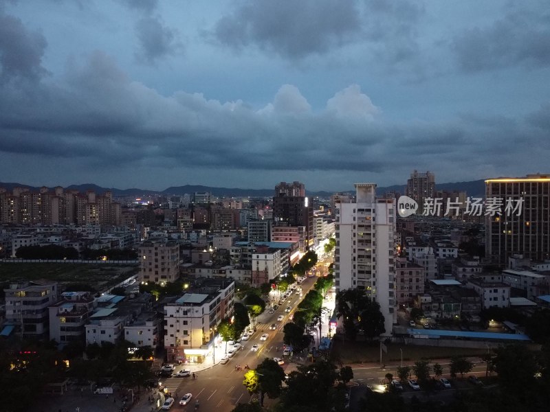 航拍广东省东莞市清溪镇夜景城市风光