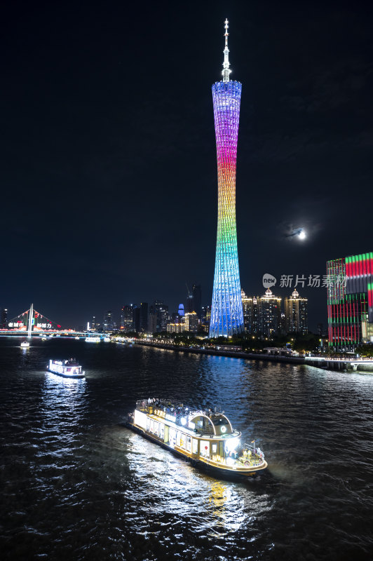 广州珠江新城CBD广州塔小蛮腰夜景城市风光