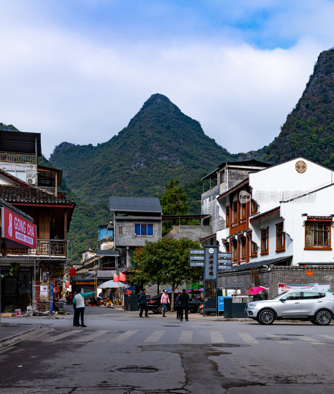 桂林阳朔漓江遇龙河山水景观