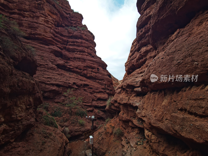 祖国西北自然景观七彩丹霞大峡谷