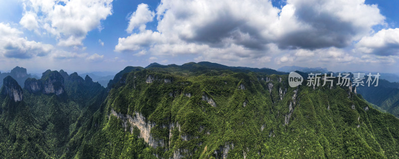 祖国壮丽山河湖南张家界天门山