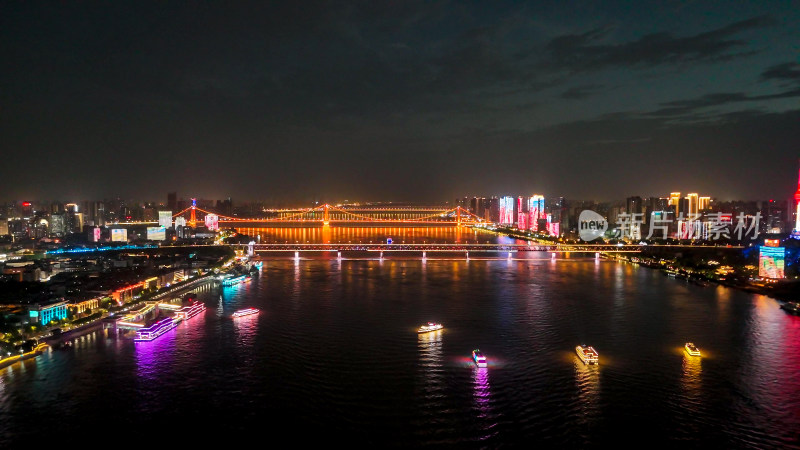 航拍湖北武汉长江两岸夜景灯光