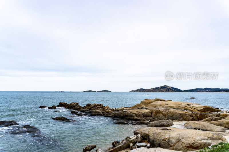 大海礁石海浪