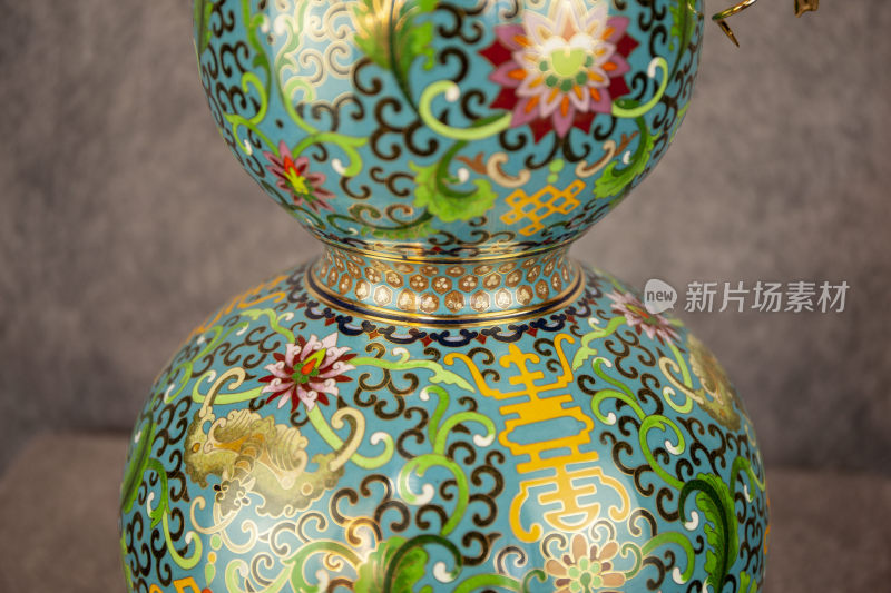 传统工艺景泰蓝葫芦花瓶