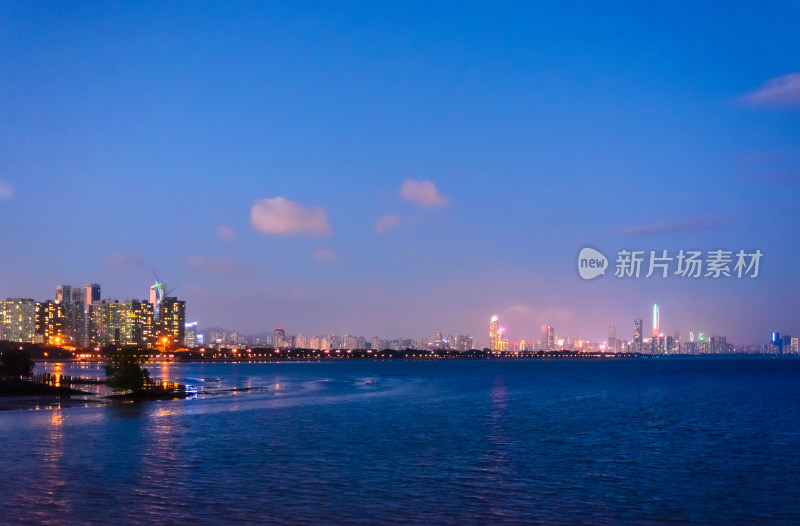 深圳中心摩天大楼建筑群滨海夜景灯光