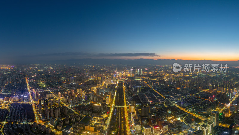 航拍暮色中的城市全景夕阳晚霞西安