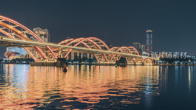 柳州夜景-文惠桥和地王大厦