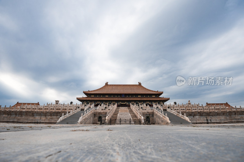空无一人的北京故宫太和殿广场