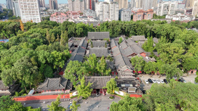 航拍四川成都文殊院