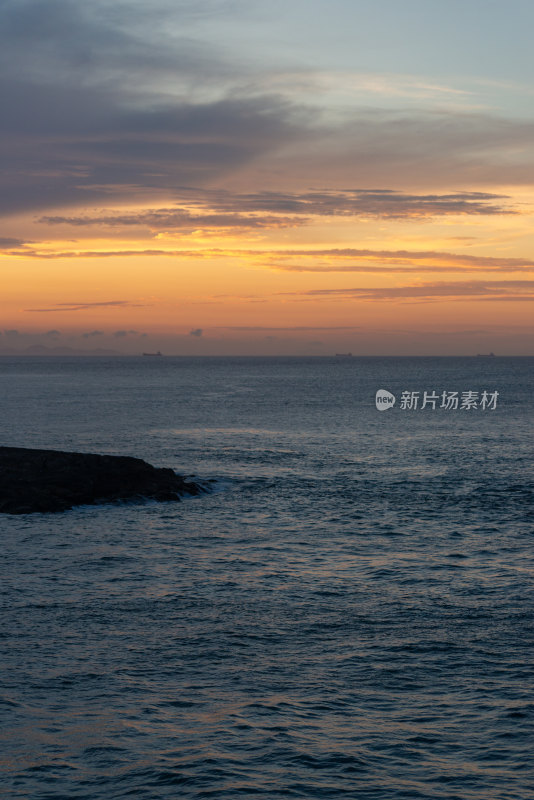 海边的落日