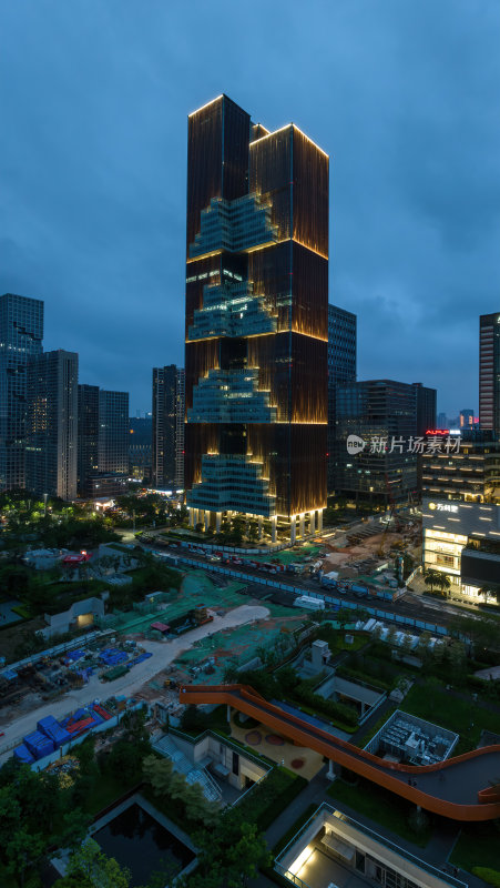 广东深圳天空之城万科云城日落夜景航拍