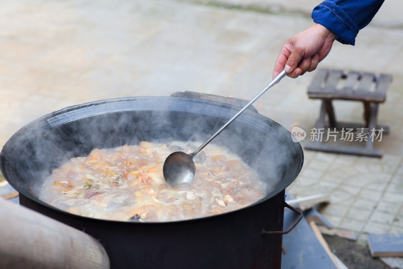 大铁锅乱炖美食