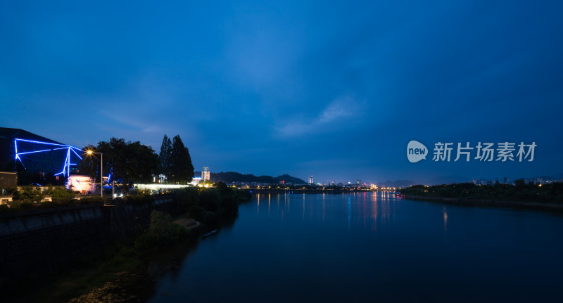 安徽黄山夜景